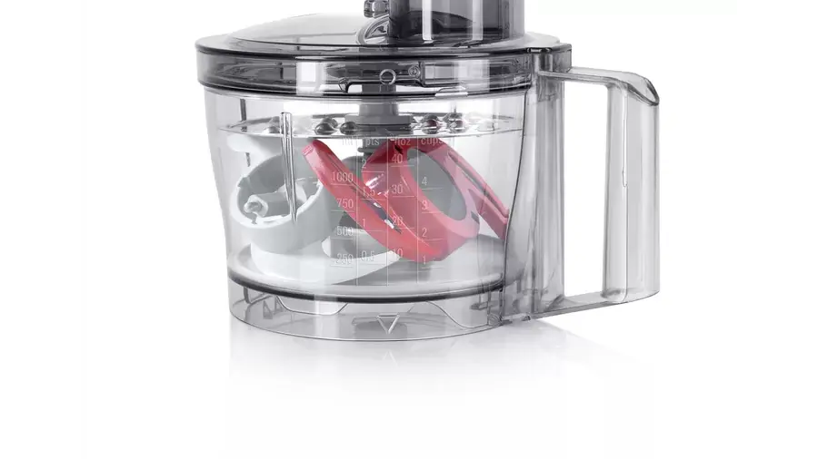 ROBOT BOSCH MULTI FONCTION AVEC BLENDER 2,3LT 800W INOX/NOIR – MCM3501M