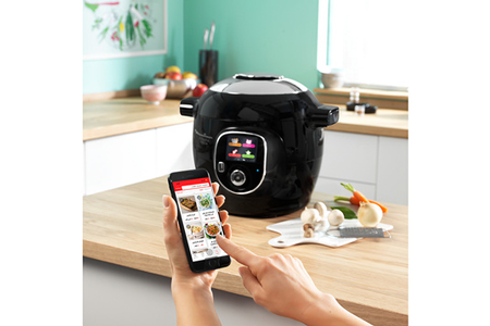 Mijoteur MOULINEX COOKEO+ CONNECT MULTICUISEUR INTELLIGENT 6 PROGRAMMES, 200 RECETTES 6L NOIR CE867810