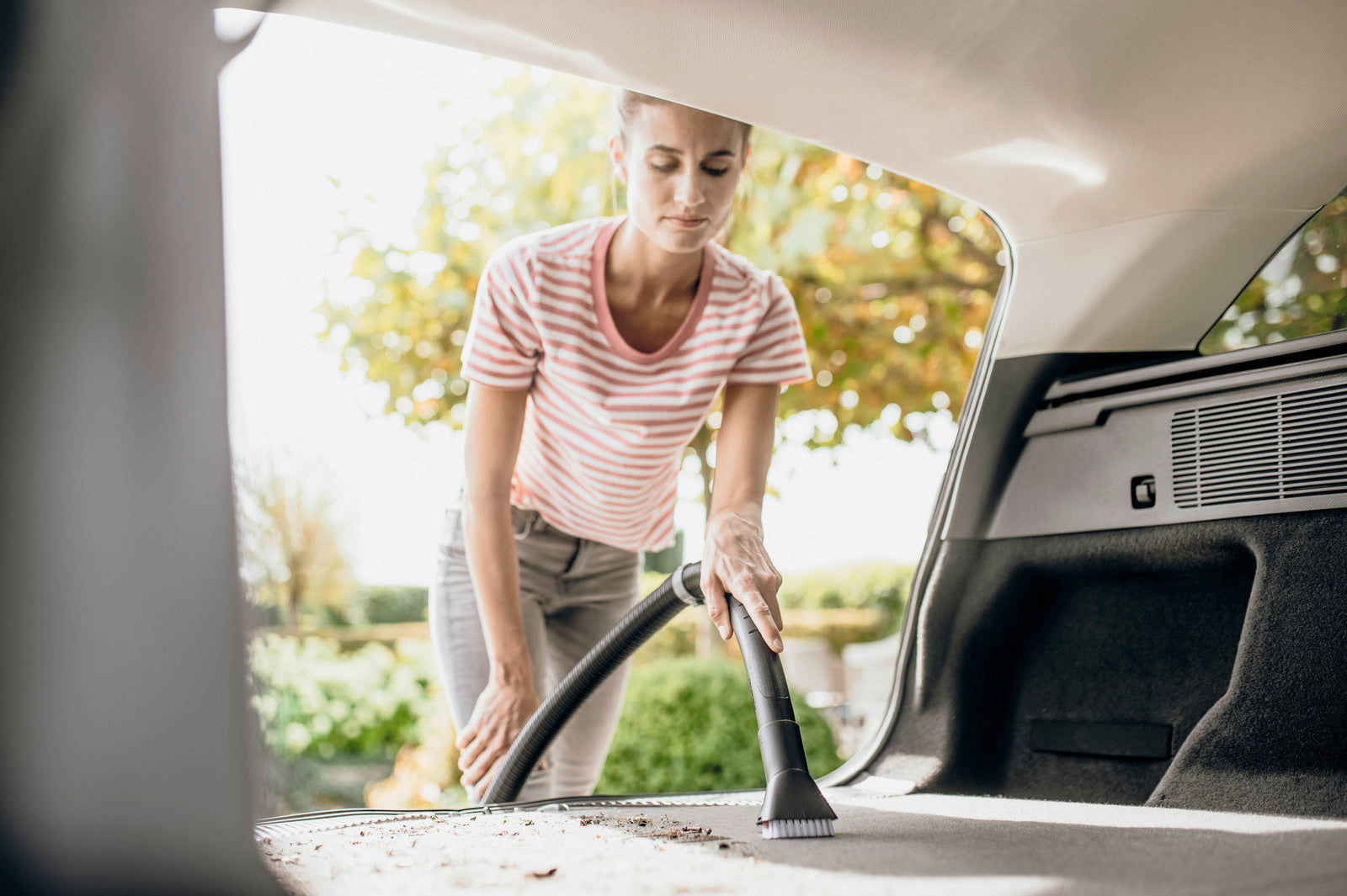 Aspirateur KARCHER Eau et Poussières WD3 INOX + Accessoires